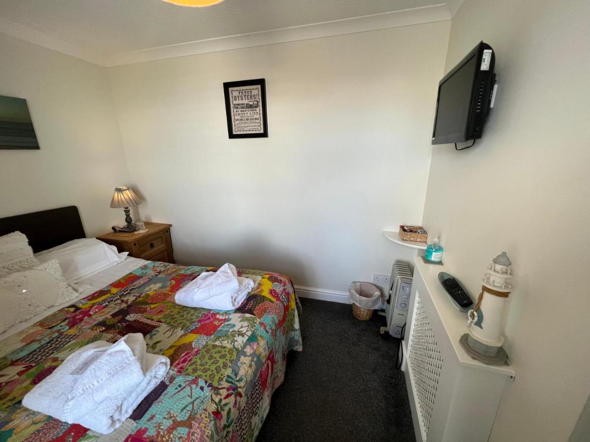 Anchor Hotel Johnshaven Eksteriør billede